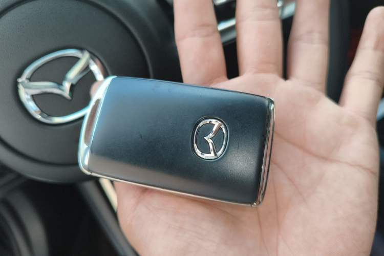 Used Mazda 3 Axela 2020 2.0L Automatic Zhiya Edition Vehicle Key
