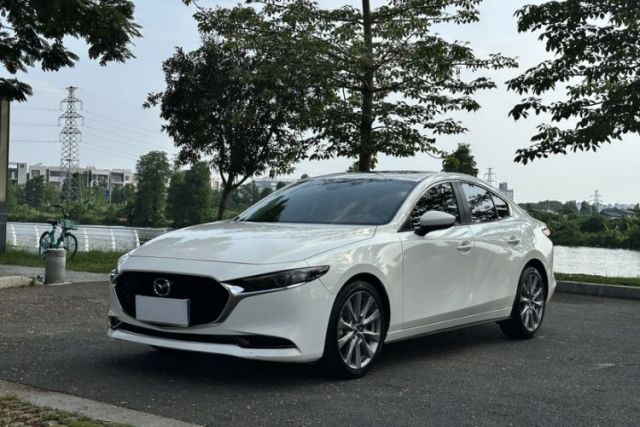 Used Mazda 3 Axela 2020 2.0L Automatic Zhiya Edition