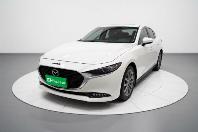 Ojetý Mazda 3 Axela 2020 1.5L Automatic Zhiyue Sunroof Version