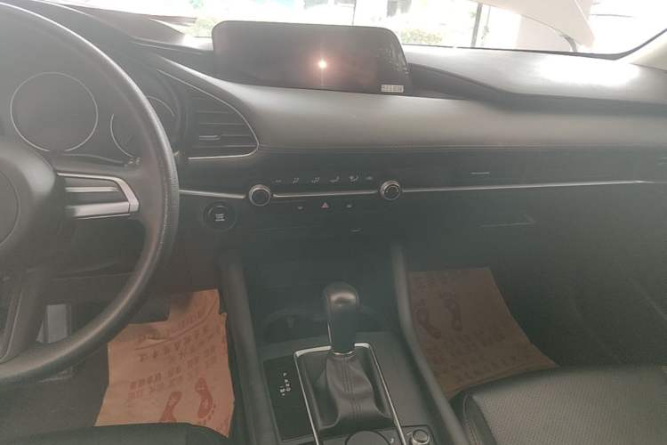 Used Mazda 3 Axela 2020 1.5L Automatic Zhiyue Sunroof Version Audio And AC Panel