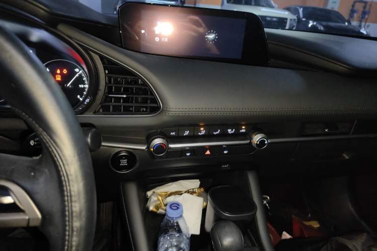 Used Mazda 3 Axela 2020 1.5L Automatic Zhiyue Sunroof Version Audio And AC Panel