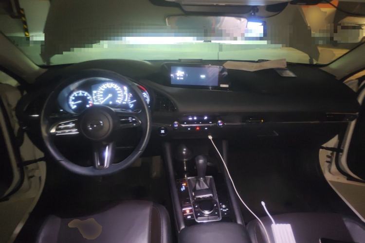 Used Mazda 3 Axela 2020 2.0L Automatic Zhiya Edition Center Console