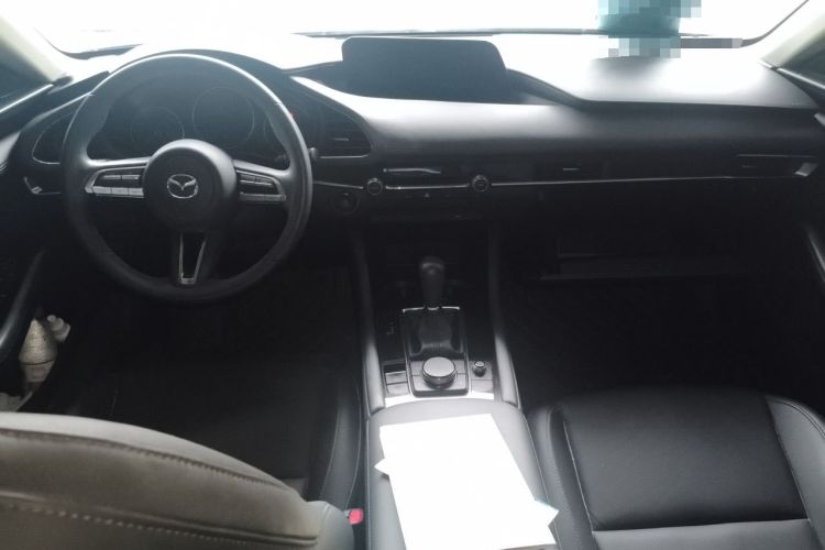 Used Mazda 3 Axela 2020 2.0L Automatic Zhiya Edition Center Console