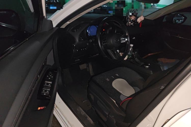 Used Mazda 3 Axela 2020 2.0L Automatic ZhiXuan Edition Driver Seat