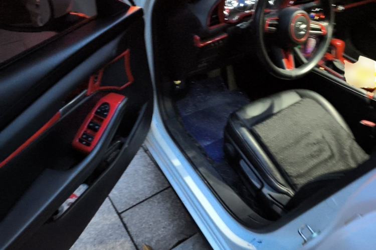 Used Mazda 3 Axela 2020 1.5L Automatic Zhiyue Sunroof Version Driver Seat