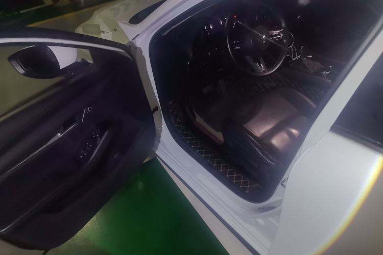Used Mazda 3 Axela 2020 2.0L Automatic Zhiya Edition Driver Seat