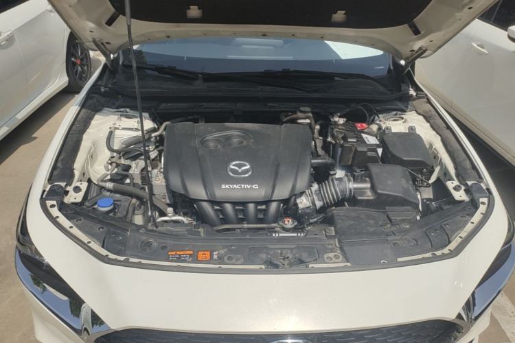 Used Mazda 3 Axela 2020 2.0L Automatic Zhiya Edition Engine Bay
