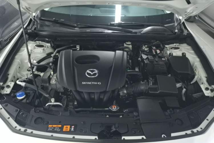 Used Mazda 3 Axela 2020 1.5L Automatic Zhiyue Sunroof Version Engine Bay
