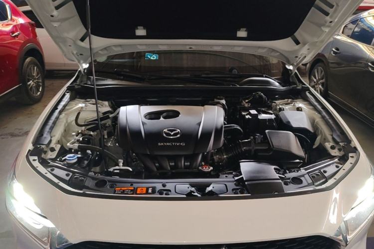 Used Mazda 3 Axela 2020 2.0L Automatic Zhiya Edition Engine Bay