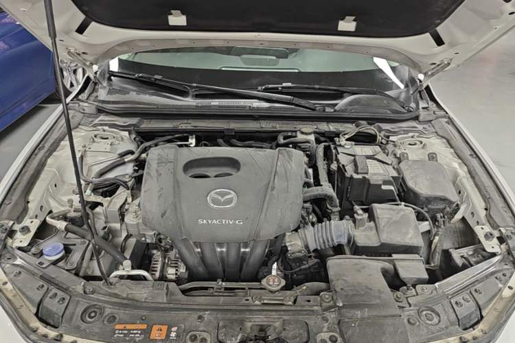 Used Mazda 3 Axela 2020 1.5L Automatic Zhiyue Sunroof Version Engine Bay