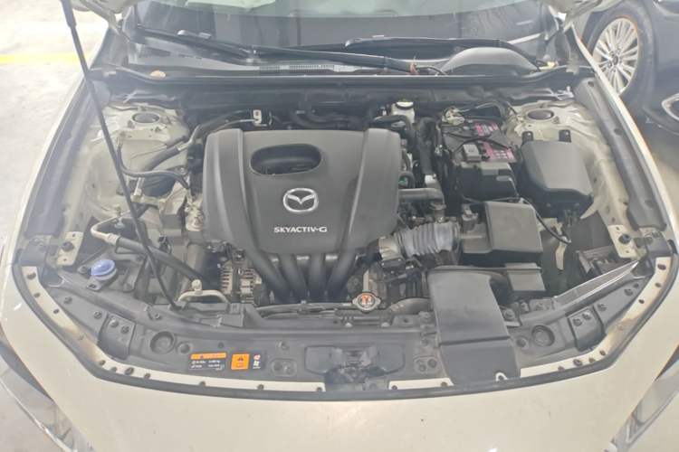 Used Mazda 3 Axela 2020 1.5L Automatic Zhiyue Sunroof Version Engine Bay
