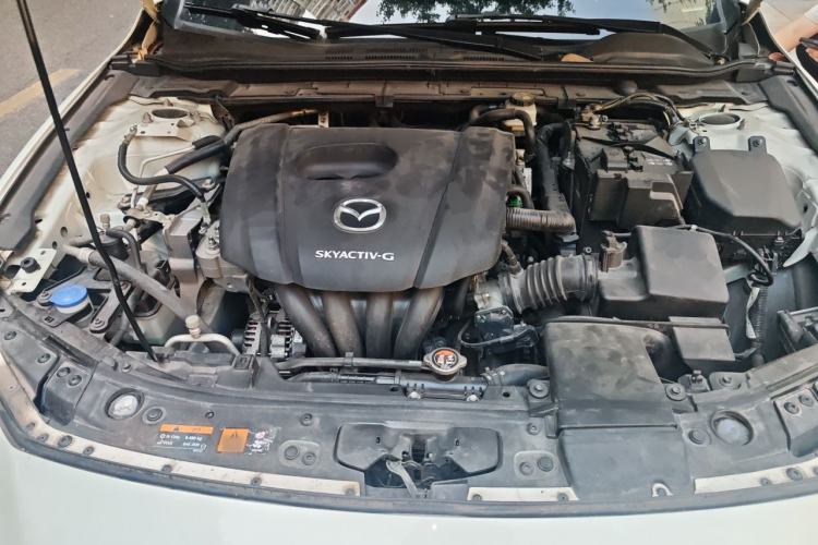 Used Mazda 3 Axela 2020 1.5L Automatic Luxury Version Engine Bay