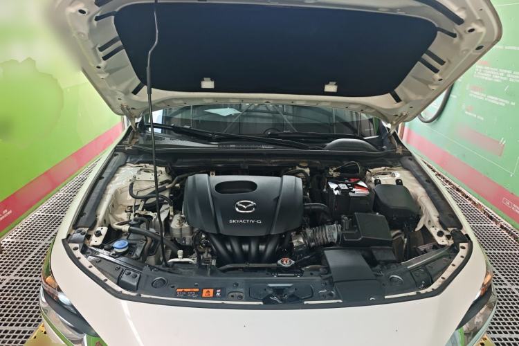 Used Mazda 3 Axela 2020 1.5L Automatic ZhiMei Edition Engine Bay
