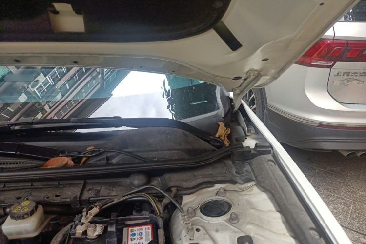 Used Mazda 3 Axela 2020 2.0L Automatic ZhiXuan Edition Engine Bay Left