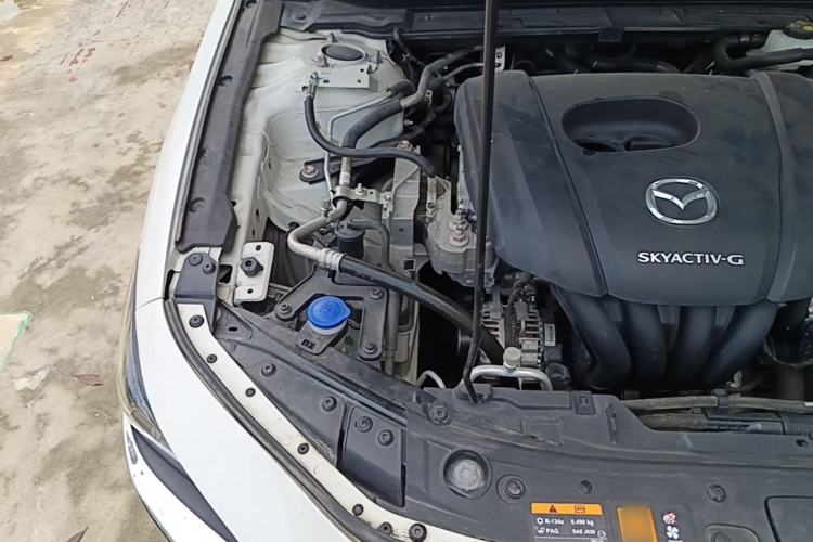 Used Mazda 3 Axela 2020 1.5L Automatic ZhiMei Edition Engine Bay Right
