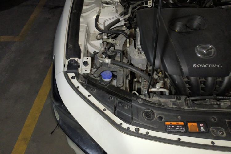 Used Mazda 3 Axela 2020 2.0L Automatic ZhiXuan Edition Engine Bay Right