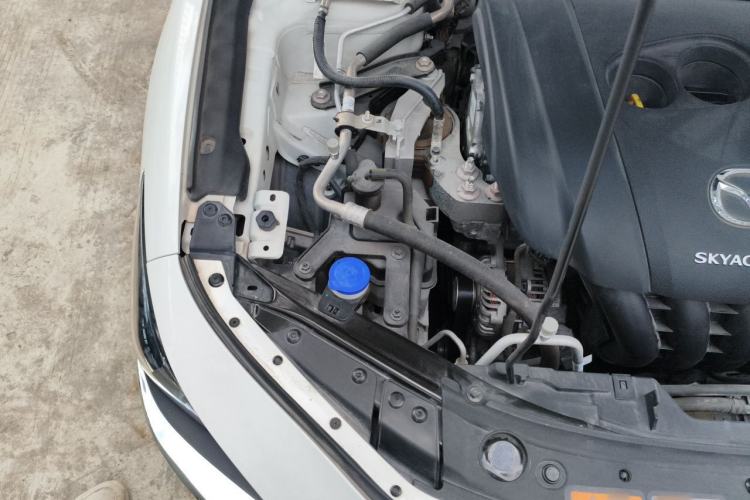 Used Mazda 3 Axela 2020 2.0L Automatic Zhiya Edition Engine Bay Right