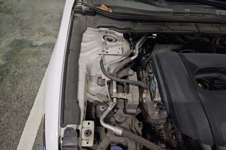 Used Mazda 3 Axela 2020 1.5L Automatic ZhiMei Edition Engine Bay Right