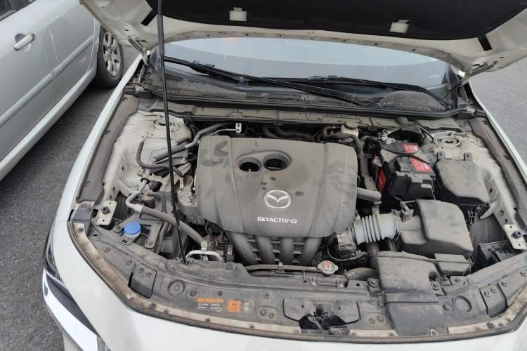Used Mazda 3 Axela 2020 2.0L Automatic Zhiya Edition Engine Bay Right