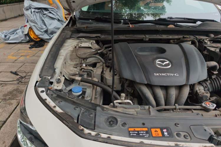Used Mazda 3 Axela 2020 1.5L Automatic ZhiMei Edition Engine Bay Right