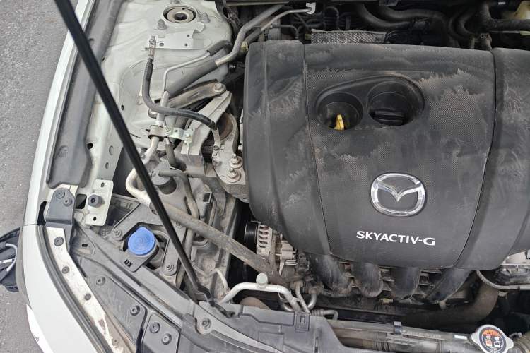 Used Mazda 3 Axela 2020 2.0L Automatic ZhiXuan Edition Engine Bay Right