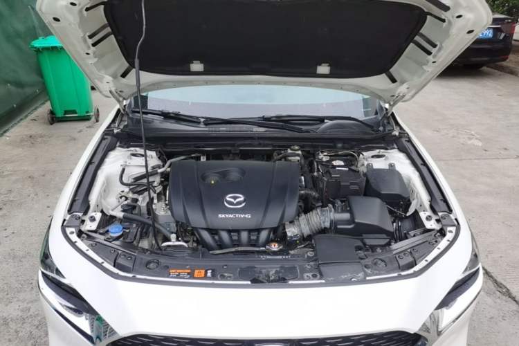 Used Mazda 3 Axela 2020 2.0L Automatic Zhiya Edition Engine Bay