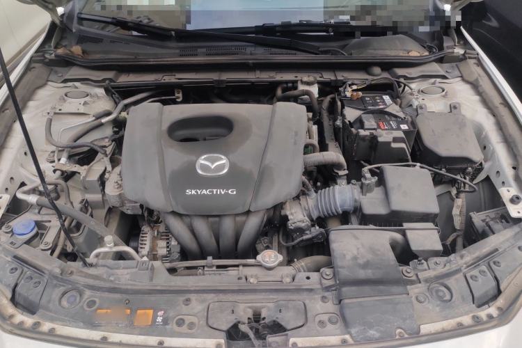Used Mazda 3 Axela 2020 1.5L Automatic Luxury Version Engine Bay