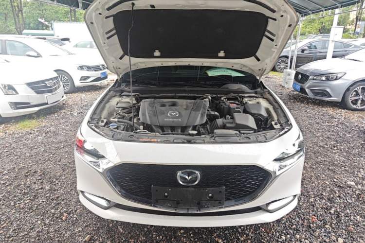 Used Mazda 3 Axela 2020 2.0L Automatic ZhiXuan Edition Engine Bay