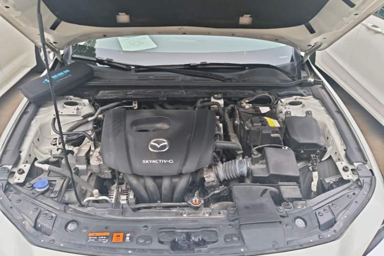 Used Mazda 3 Axela 2020 1.5L Automatic ZhiMei Edition Engine Bay