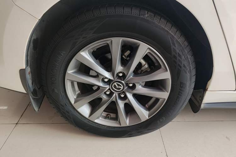 Used Mazda 3 Axela 2020 1.5L Automatic ZhiMei Edition Exterior 1