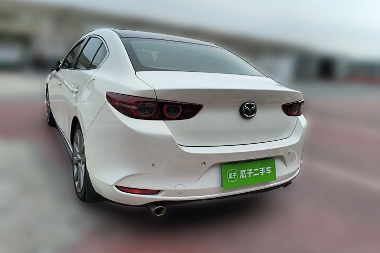 Used Mazda 3 Axela 2020 2.0L Automatic ZhiXuan Edition Exterior 3