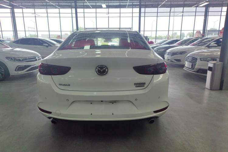 Used Mazda 3 Axela 2020 2.0L Automatic Zhiya Edition Exterior 4