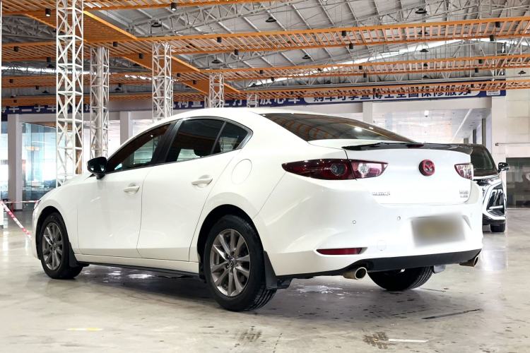 Used Mazda 3 Axela 2020 1.5L Automatic ZhiMei Edition Exterior 5