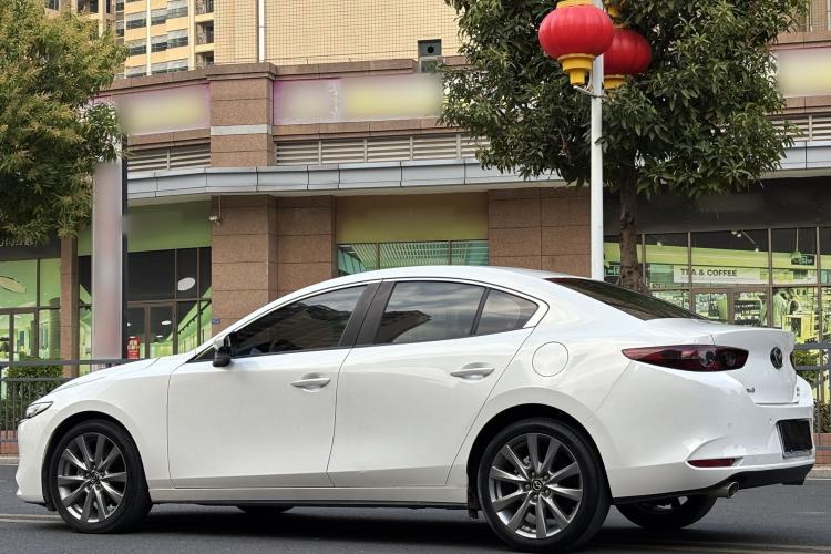 Used Mazda 3 Axela 2020 2.0L Automatic Zhiya Edition Exterior 5