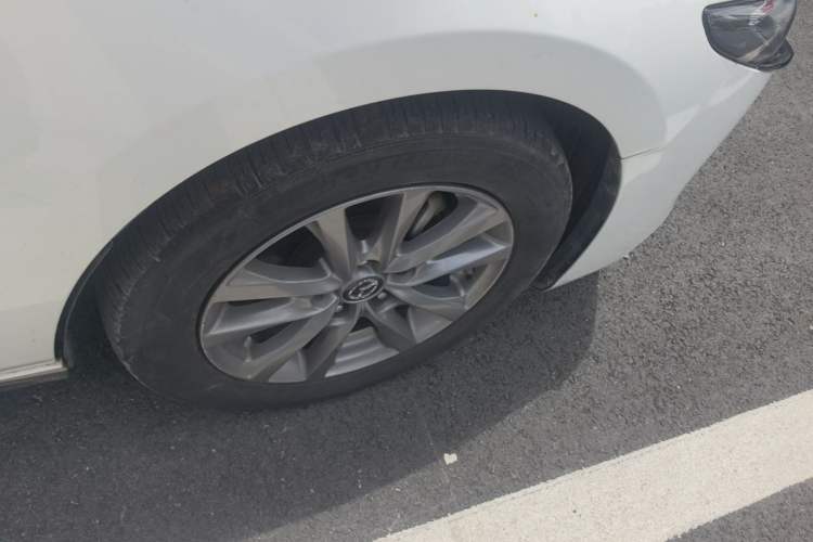 Used Mazda 3 Axela 2020 1.5L Automatic ZhiMei Edition Exterior 5