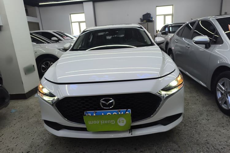 Used Mazda 3 Axela 2020 1.5L Automatic Luxury Version Front