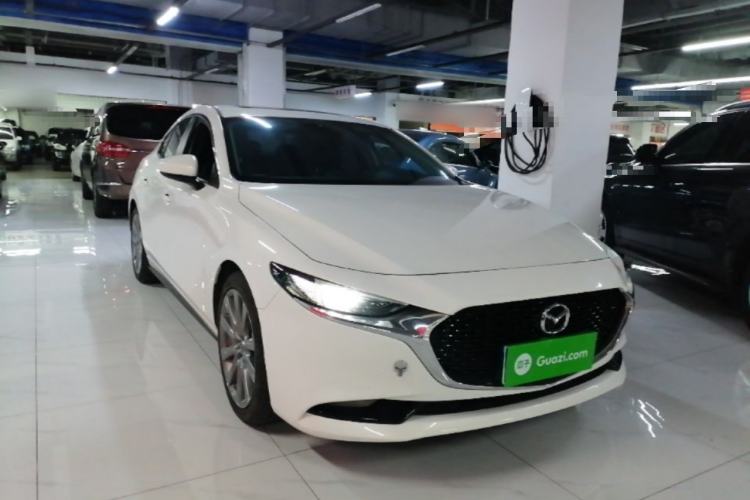Used Mazda 3 Axela 2020 2.0L Automatic ZhiXuan Edition Front Right 45 Deg