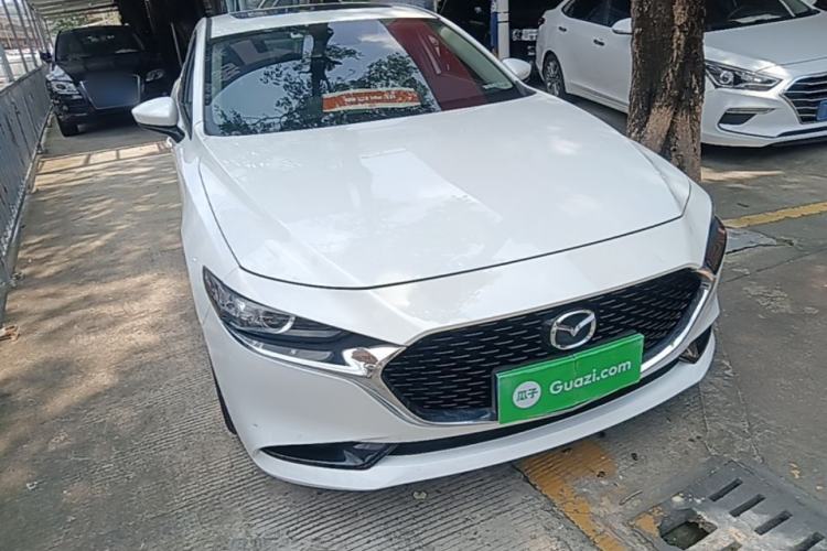 Used Mazda 3 Axela 2020 2.0L Automatic Zhiya Edition Front Right 45 Deg