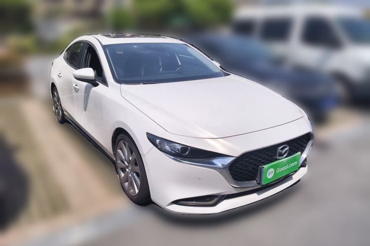 Used Mazda 3 Axela 2020 2.0L Automatic ZhiXuan Edition Front Right 45 Deg