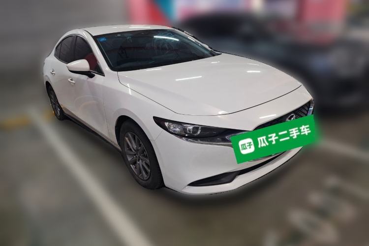 Used Mazda 3 Axela 2020 1.5L Automatic ZhiMei Edition Front Right 45 Deg