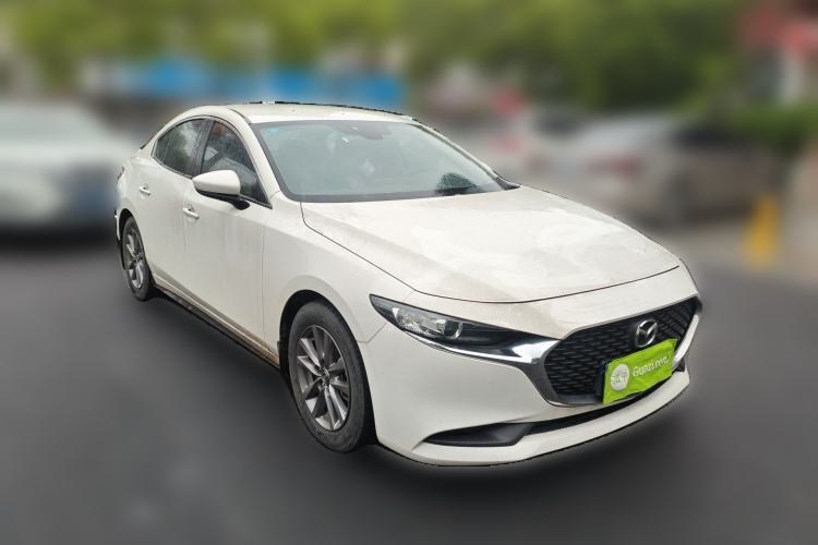 Used Mazda 3 Axela 2020 1.5L Automatic ZhiMei Edition Front Right 45 Deg