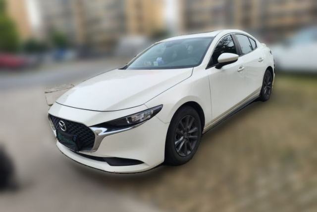 Used Mazda 3 Axela 2020 1.5L Automatic Luxury Version