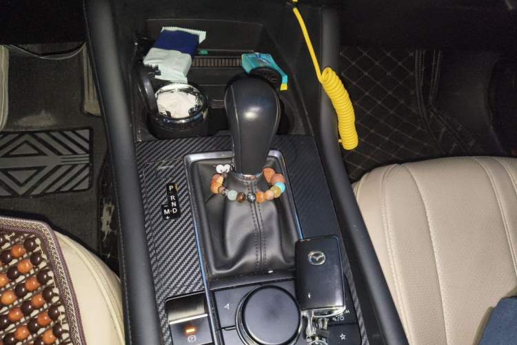 Used Mazda 3 Axela 2020 2.0L Automatic ZhiXuan Edition Gear Lever