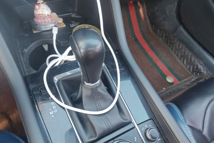 Used Mazda 3 Axela 2020 2.0L Automatic ZhiXuan Edition Gear Lever