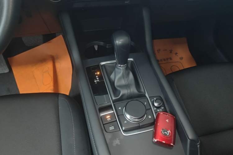 Used Mazda 3 Axela 2020 1.5L Automatic ZhiMei Edition Gear Lever
