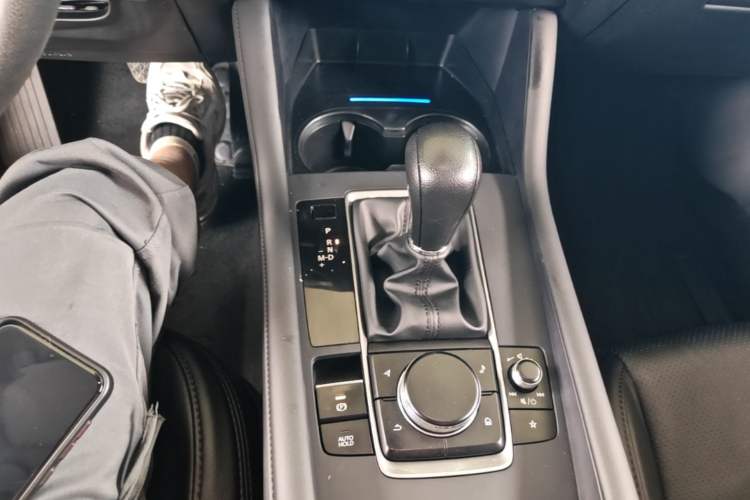 Used Mazda 3 Axela 2020 1.5L Automatic ZhiMei Edition Gear Lever