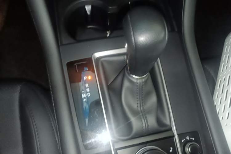 Used Mazda 3 Axela 2020 1.5L Automatic ZhiMei Edition Gear Lever