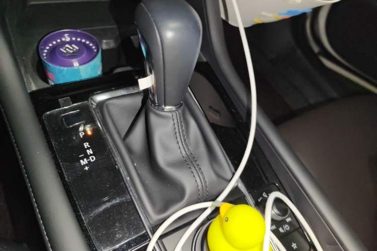 Used Mazda 3 Axela 2020 2.0L Automatic Zhiya Edition Gear Lever