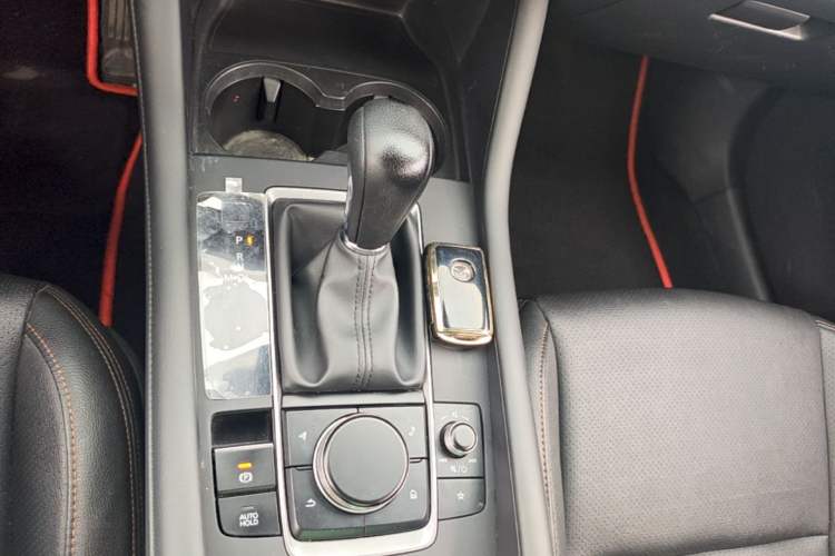 Used Mazda 3 Axela 2020 1.5L Automatic ZhiMei Edition Gear Lever