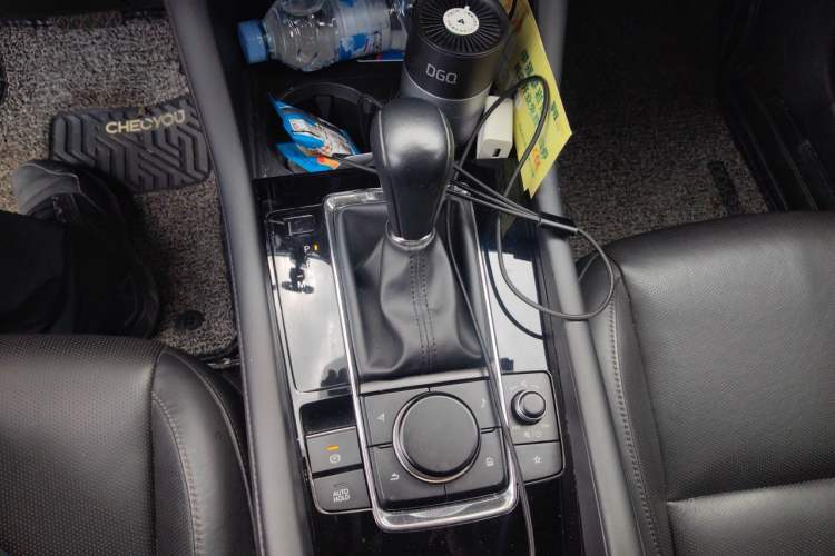 Used Mazda 3 Axela 2020 2.0L Automatic Zhiya Edition Gear Lever